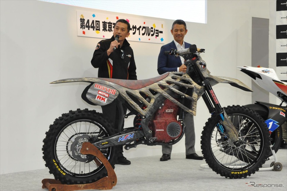 全新的概念電動越野車E.REX，以地球史前霸主T-REX暴龍為名