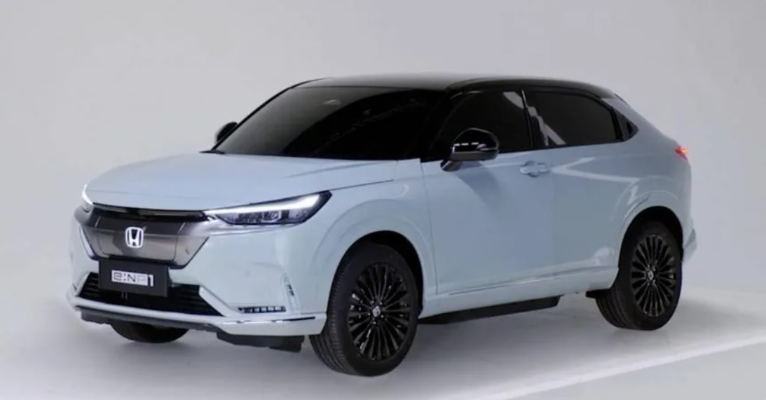 去年11月發表的「e:NP1 極湃1」,正式「e:NP1 極湃」的首發車型