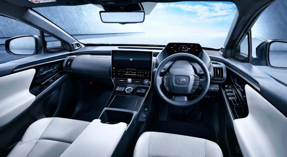 消費者注重的主被動安全也都具備,頂規也將配有Level 2半自動駕駛能力