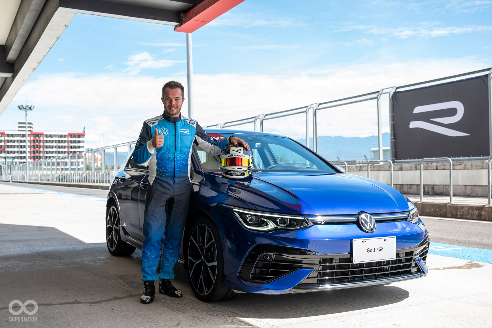 Volkswagen R Performance Day，特別邀請原廠御用研發賽車手Benjamin Leuchter至麗寶國際賽車場至現場完整發揮R款車型實力