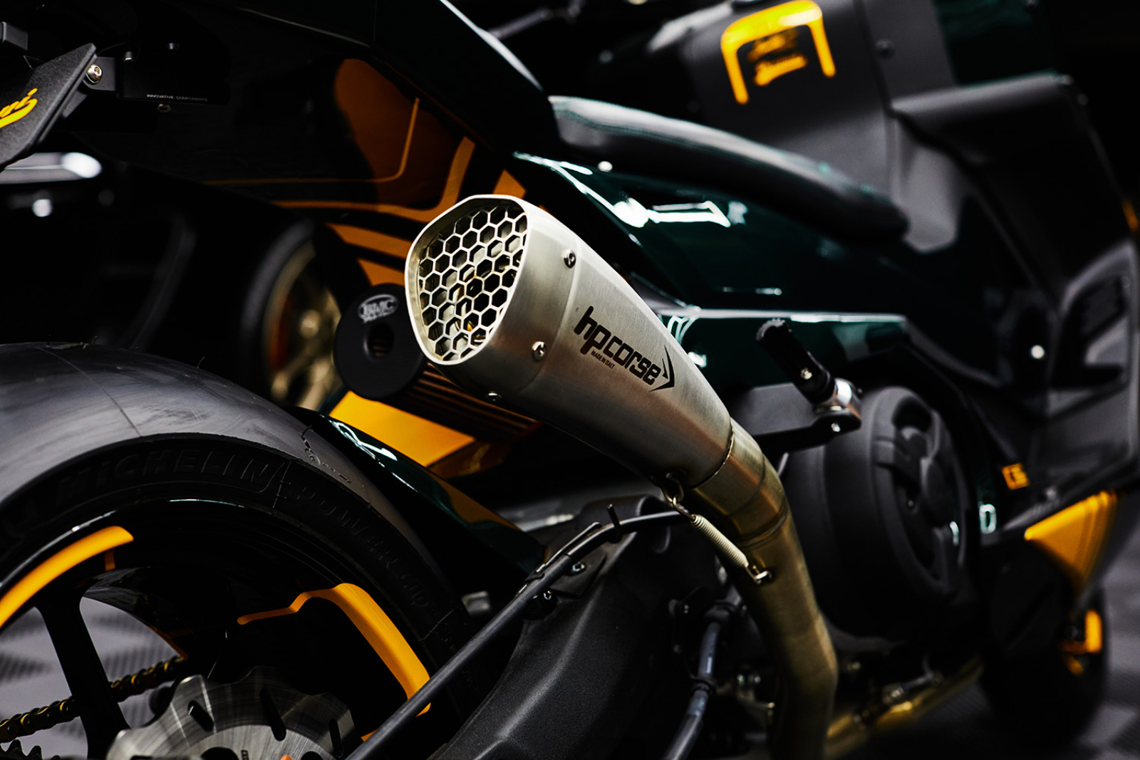 Malossi電腦和HP Corse排氣管的加持,使Titan馬力躍升至50匹