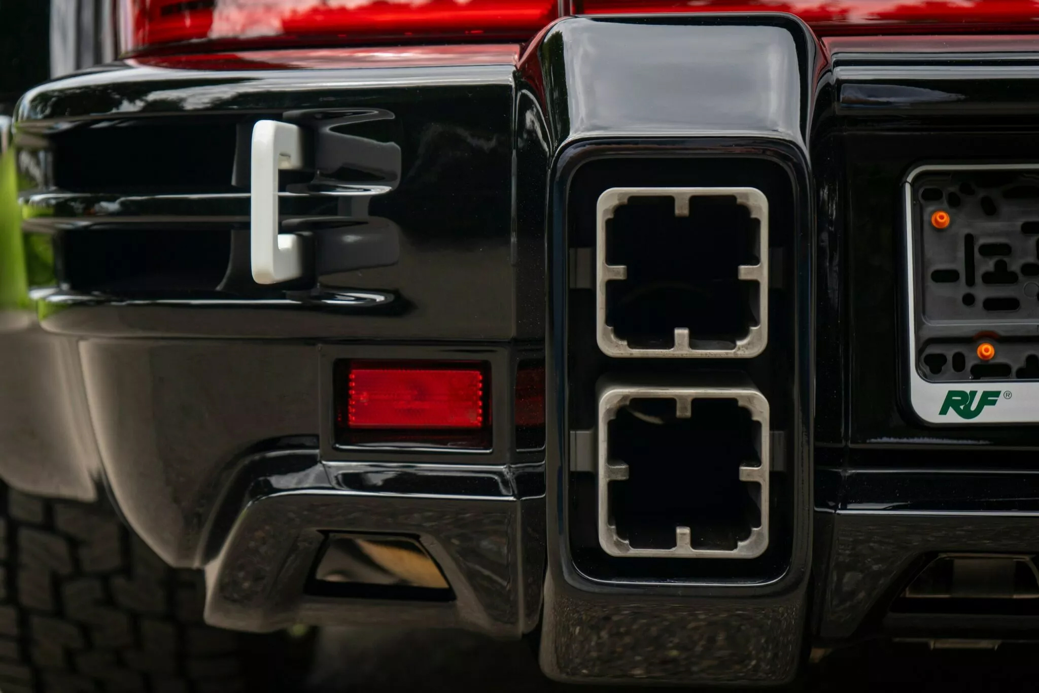 Ruf Rodeo正式亮相 復古911 Dakar精神再進化 | SUPERMOTO8