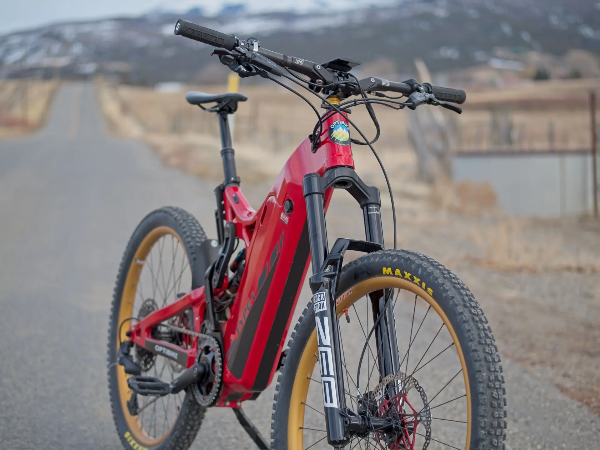 Optibike RIOT Class 1 eMTB：750W馬達、190Nm扭力、極速60公里、續航203公里，30公斤碳纖維車架的電動登山 ...