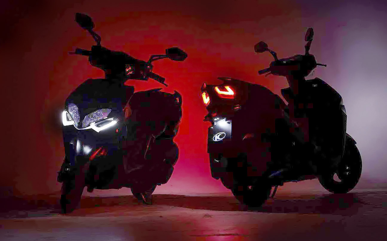 車頭使用辨識度高的雙LED光導定位燈條，尾燈造型走著與K50概念車相同的風格