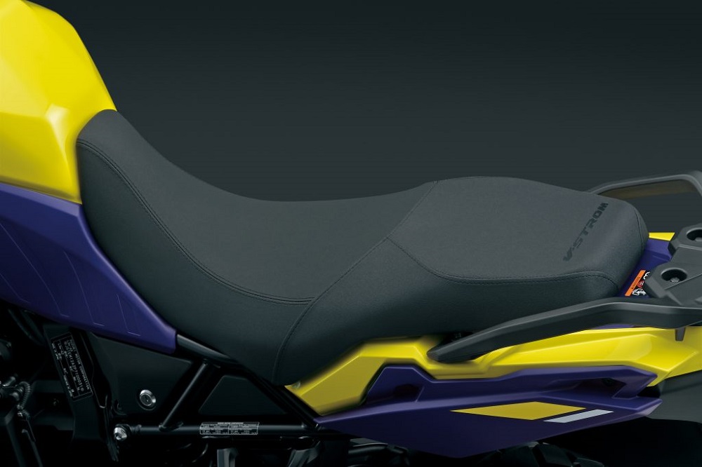 為了減少因為道路崎嶇產生的衝擊和震動,坐墊也擁有更好的減震效果