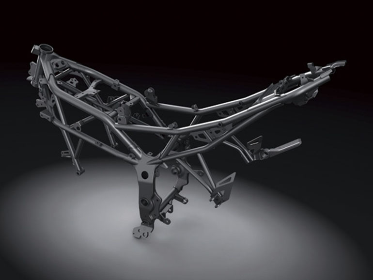 上圖為舊款車架,下圖則是新款的鋼管編織式車架,除了剛性提升,乘坐處的高度也更為親切