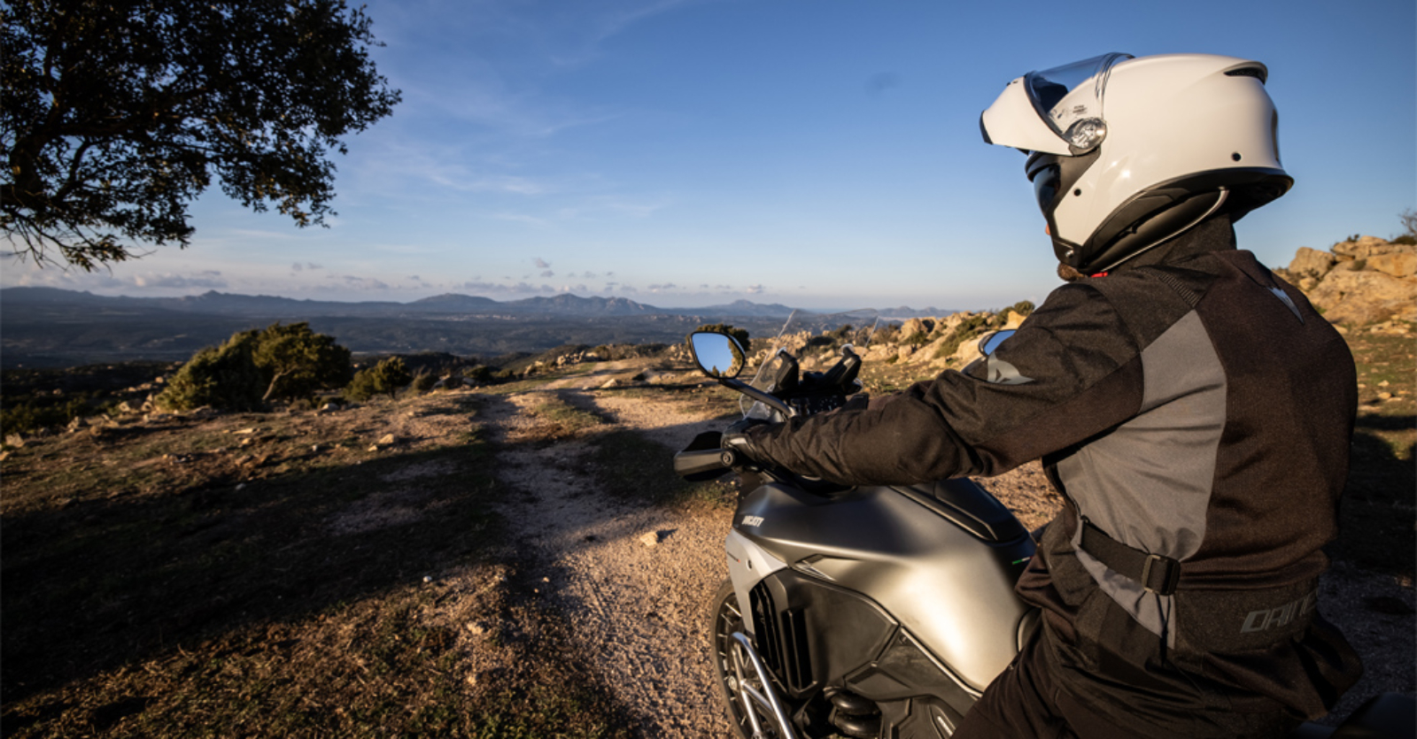 良好的通風和舒適的內襯帶你上天堂!