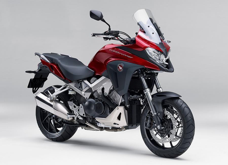 VFR800X,V4引擎配上跨界車款的設定,可以說是浪漫與務實的完美結合