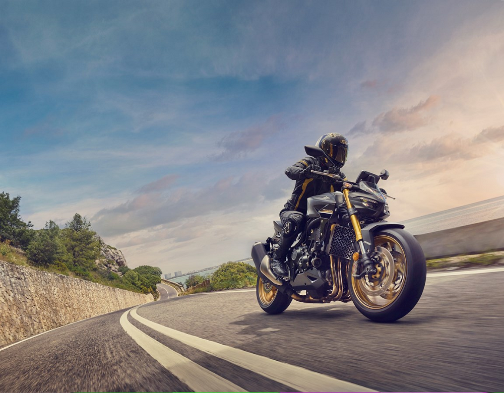 2025年式的Honda CB1000 Honet除了一般版本,也將會迎來特仕版CB1000 Hornet SP