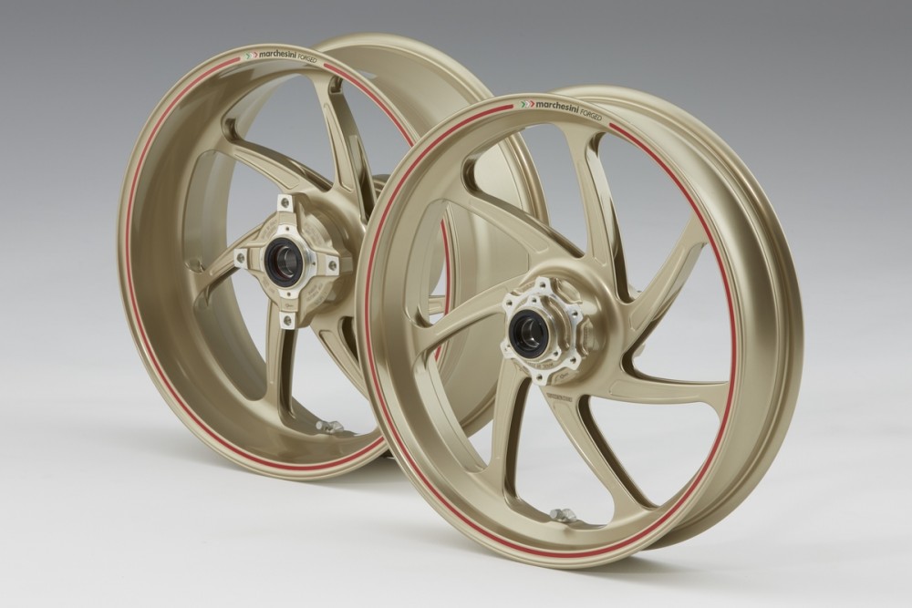 CBR1000RR SP2 換裝鍛造Marchesini輪框