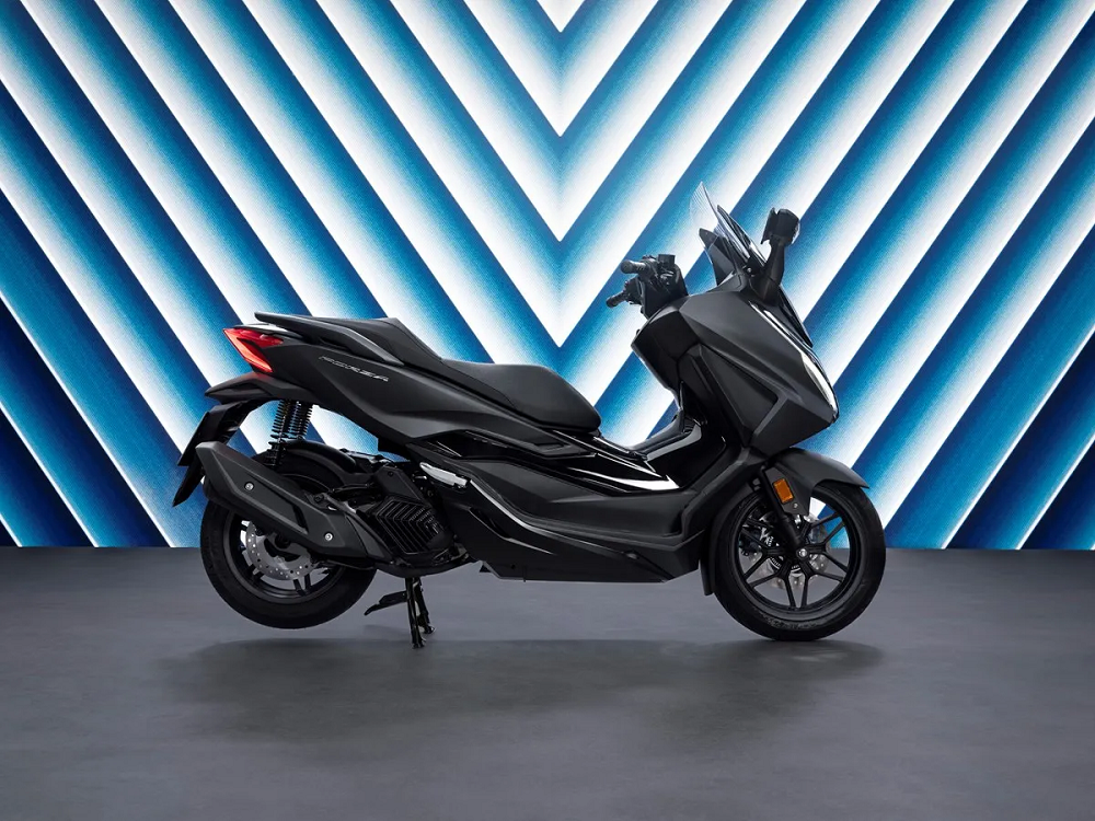Forza 125 將會有兩款新塗裝以及一款特仕版車型專屬配色，引擎及電控配備等沒有太大變化