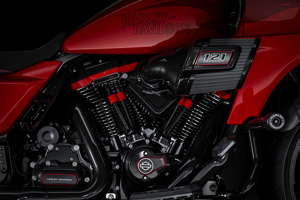 引擎部分都會採用近幾年新研發的1,977c.c.Milwaukee-Eight VVT 121引擎