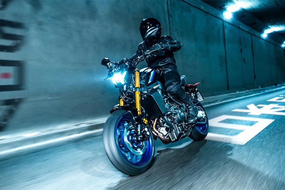 Yamaha的產品更新計畫,向來都是先在一款車型上推出更新,隔年再套用到其他同生車款上