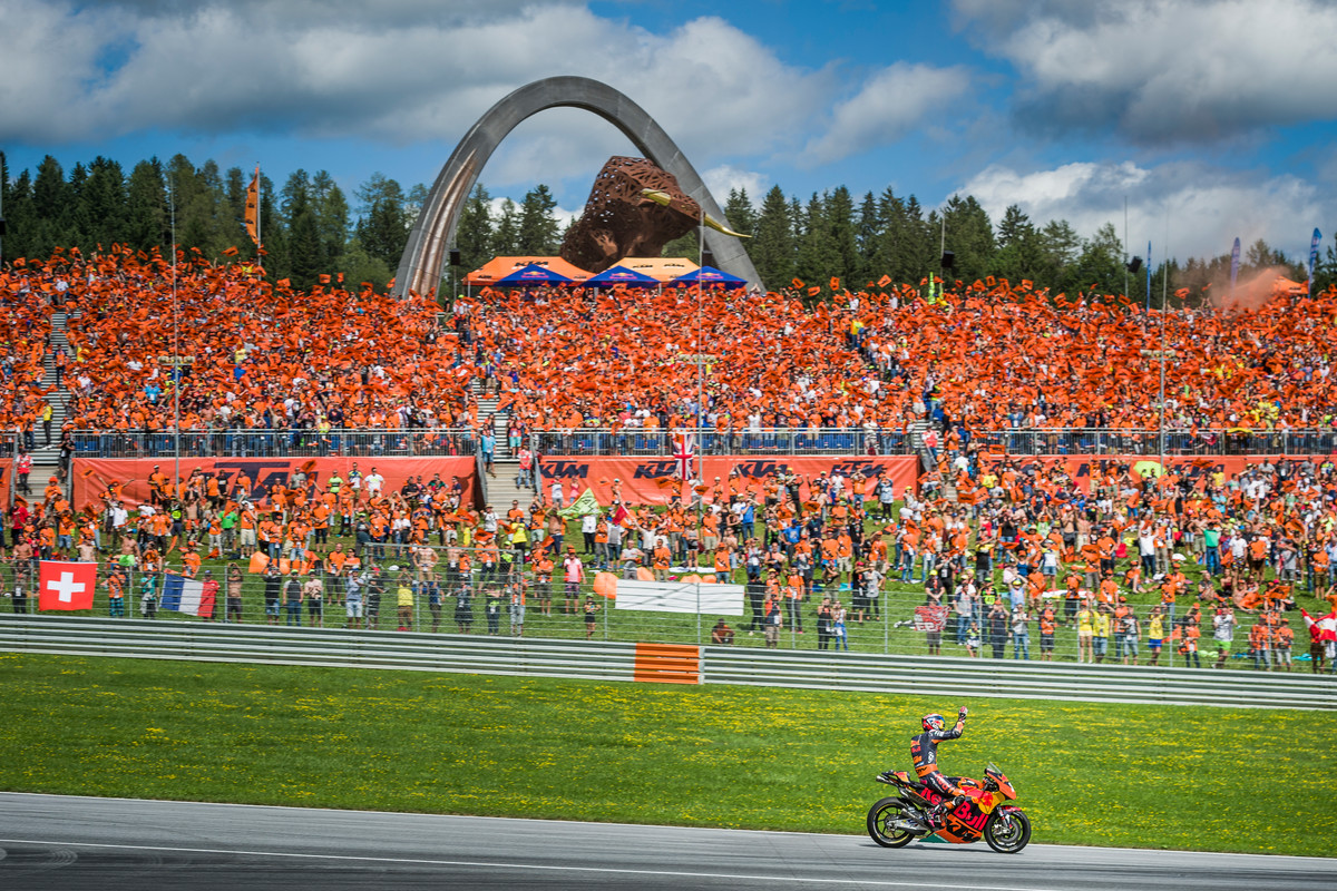 紅牛賽道在2016年加入MotoGP賽程表，以長直線和重煞車聞名，同時也是KTM車隊的主場