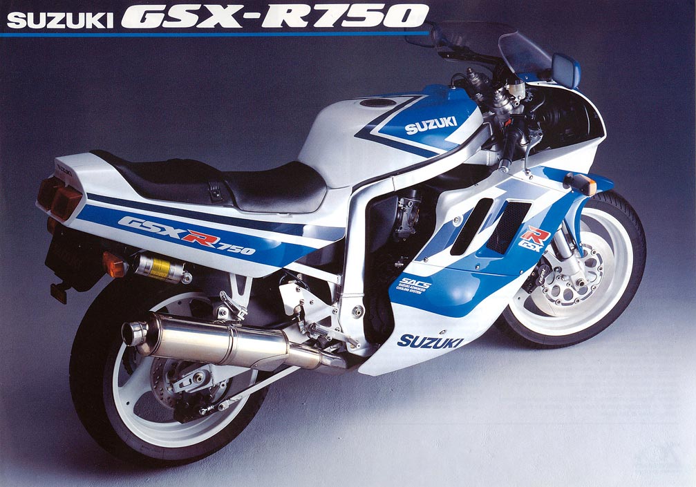 GSX-R 750曾以藍、白配色作為主打顏色席捲車壇。photo by.SuzukiCycles.org