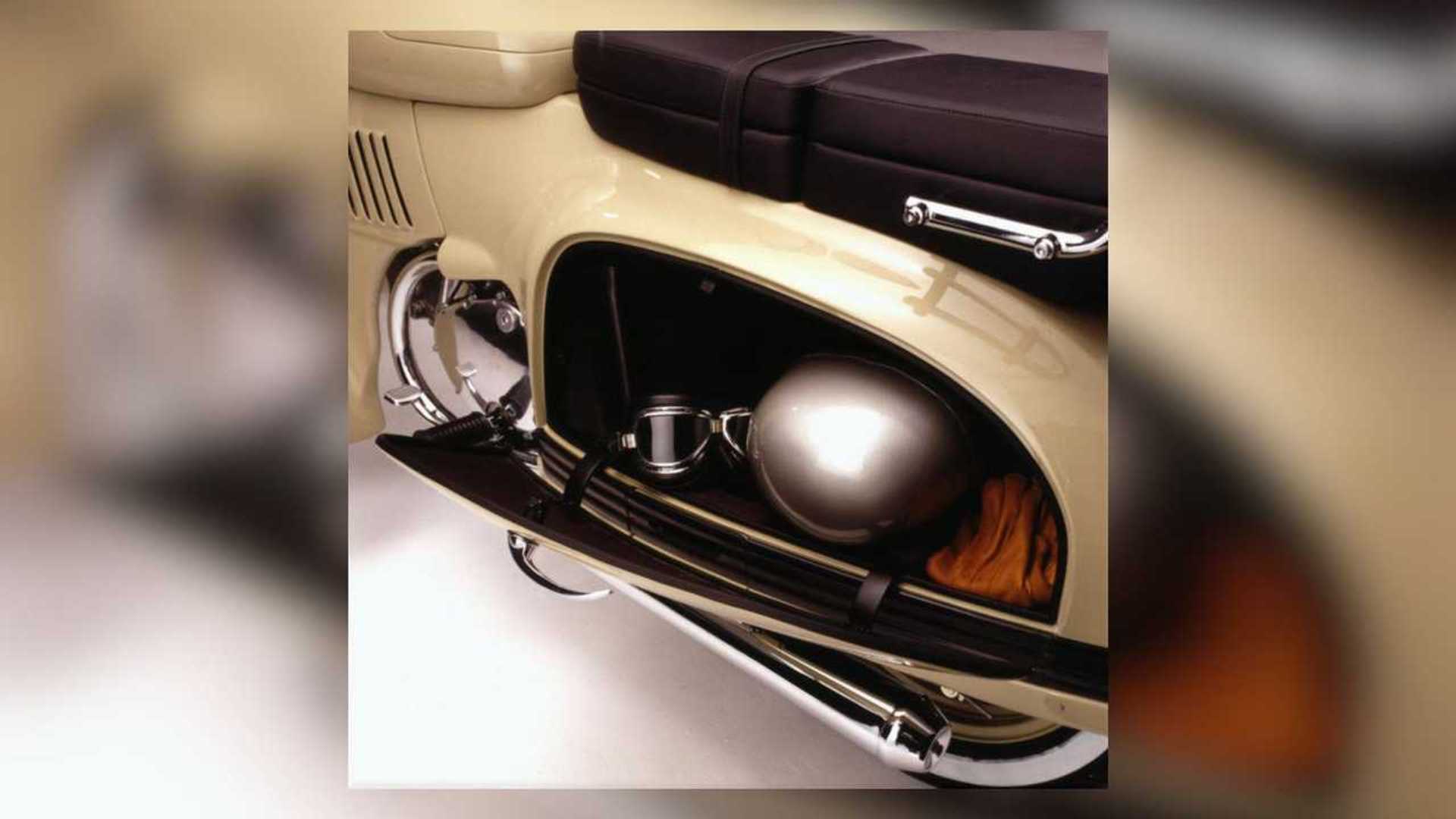 看起來相當寬敞的尾部收納空間