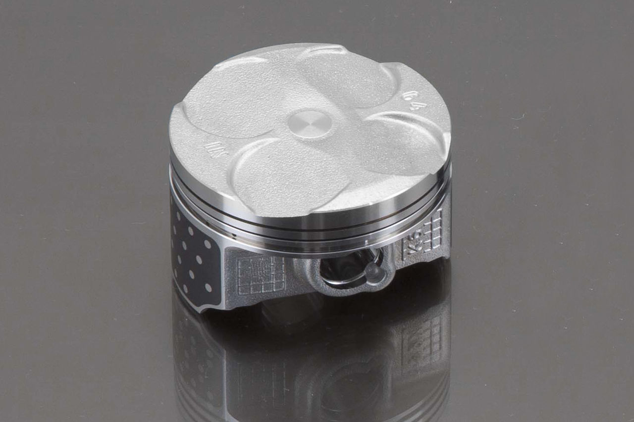 活塞上還使用了DLC類鑽石圖層，將摩擦阻力降到最低