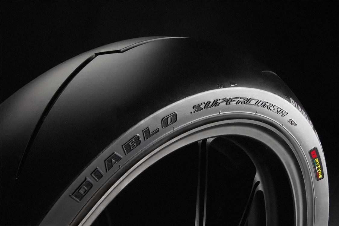 SUPERCORSA SC的膠料分為四款SC0、1、2、3，號數越大胎質則越硬，反之則越軟。由於對應速可達重量 DIABLO SCOOTER SC所使用的為較硬的SC3