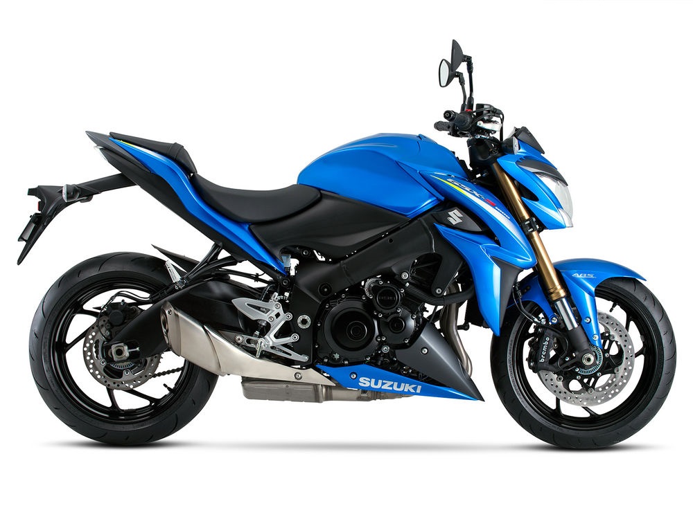GIXXER 150 的頭尾主視覺與GSX 1000R 相當接近，也造就GIXXER 的車格氣勢。