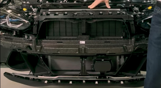 滿滿的冷排與護蓋