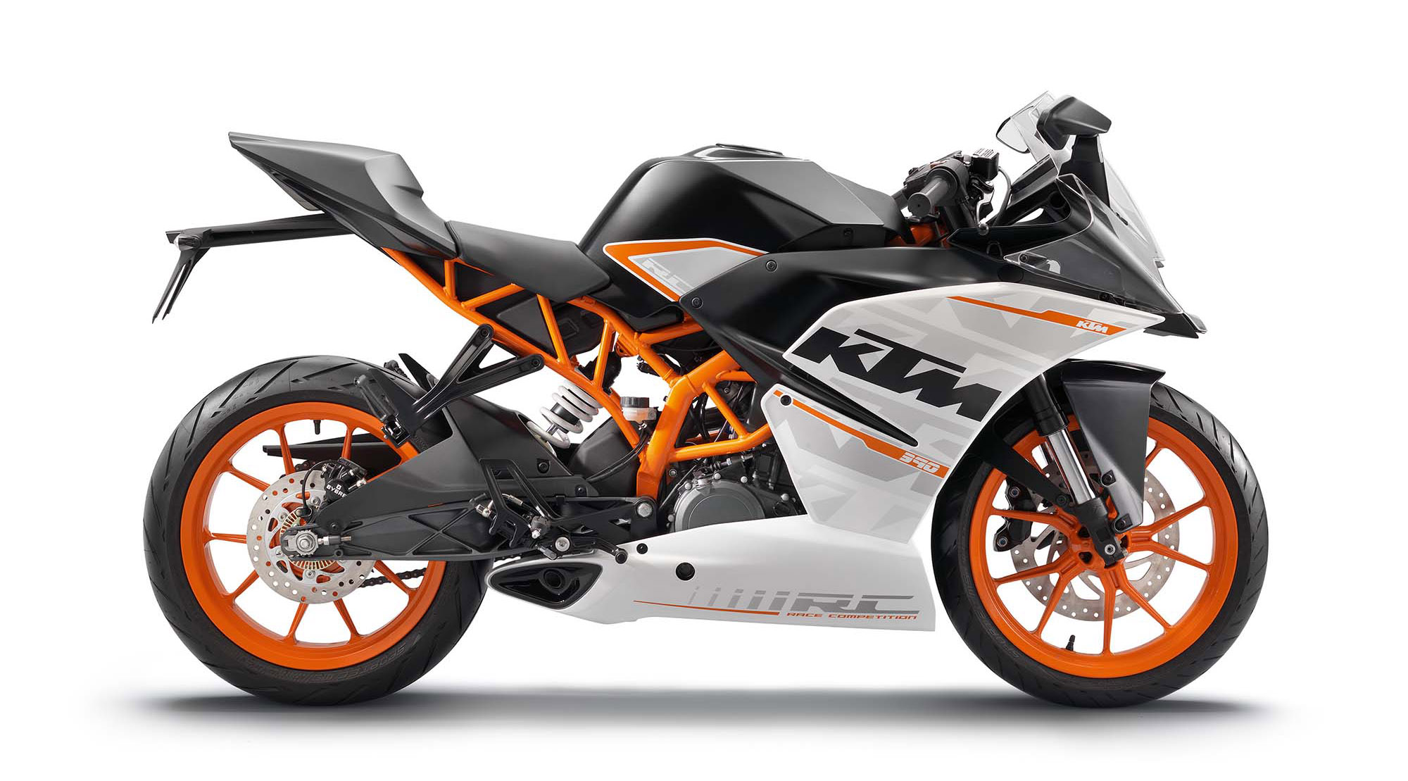 KTM RC390最高轉數限制10,500rpm 車重不得低於136kg