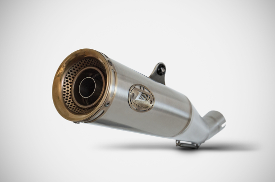 不鏽鋼的材質造就極具復古的外觀風格