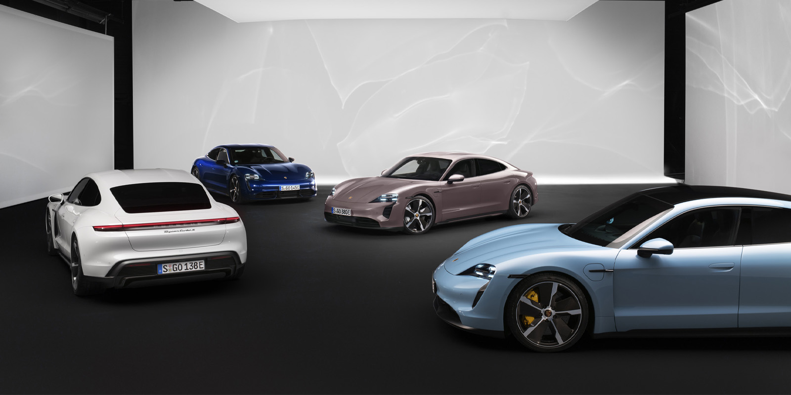 許多經典品牌近期也都推出電動車應戰!