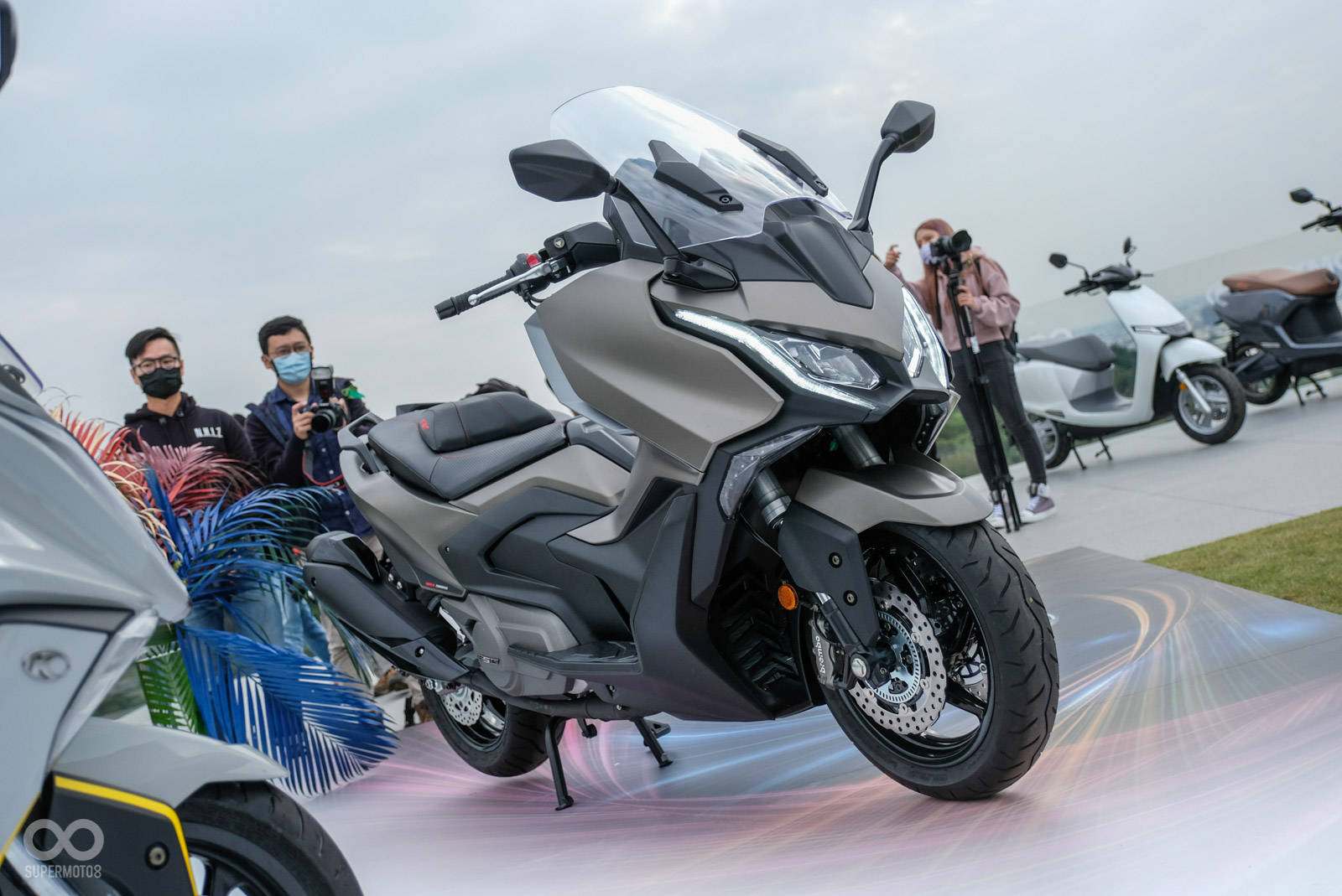 改款後的AK 550質感更好