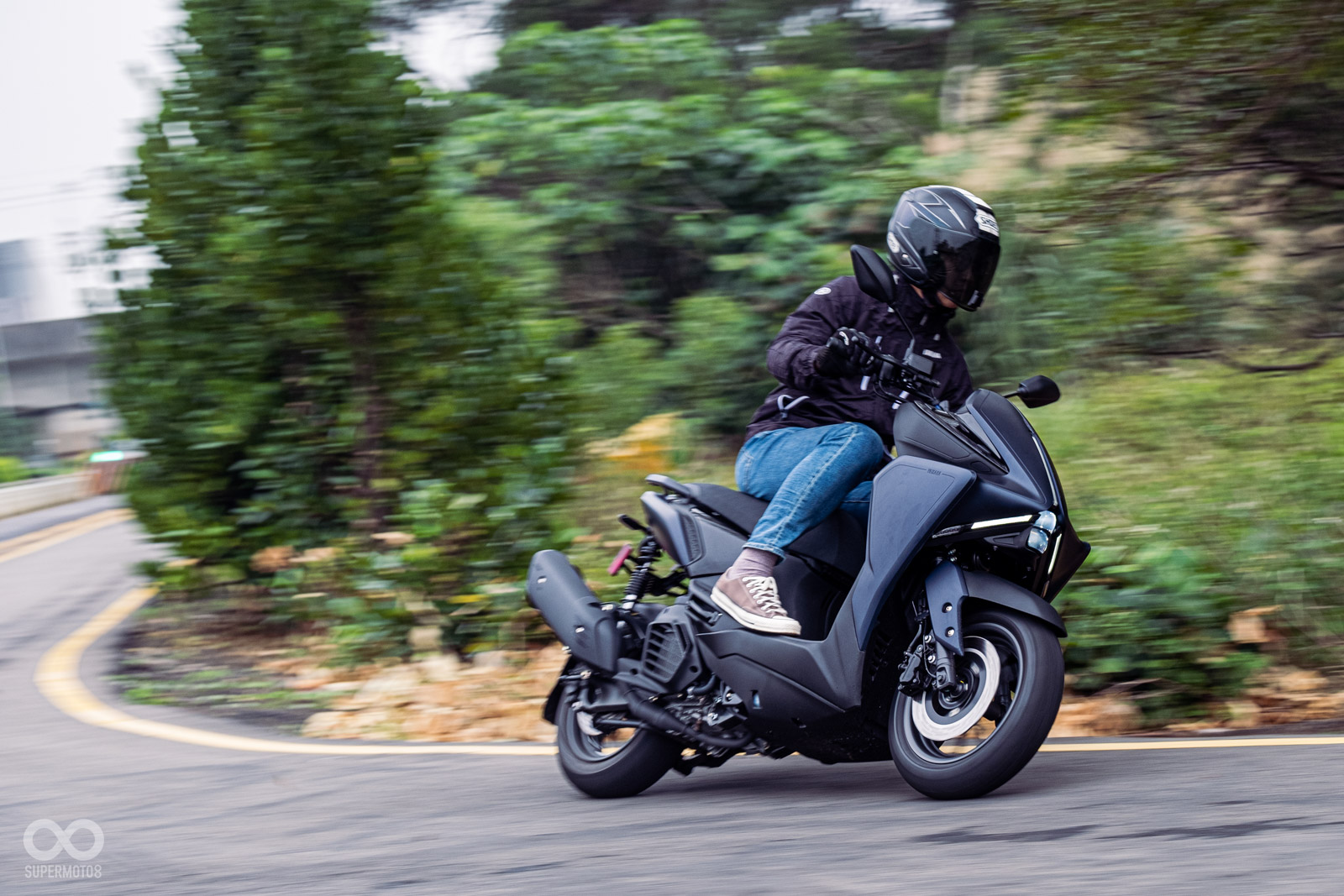 調軟懸吊的YAMAHA AUGUR希望提供騎士更舒適的騎乘感受
