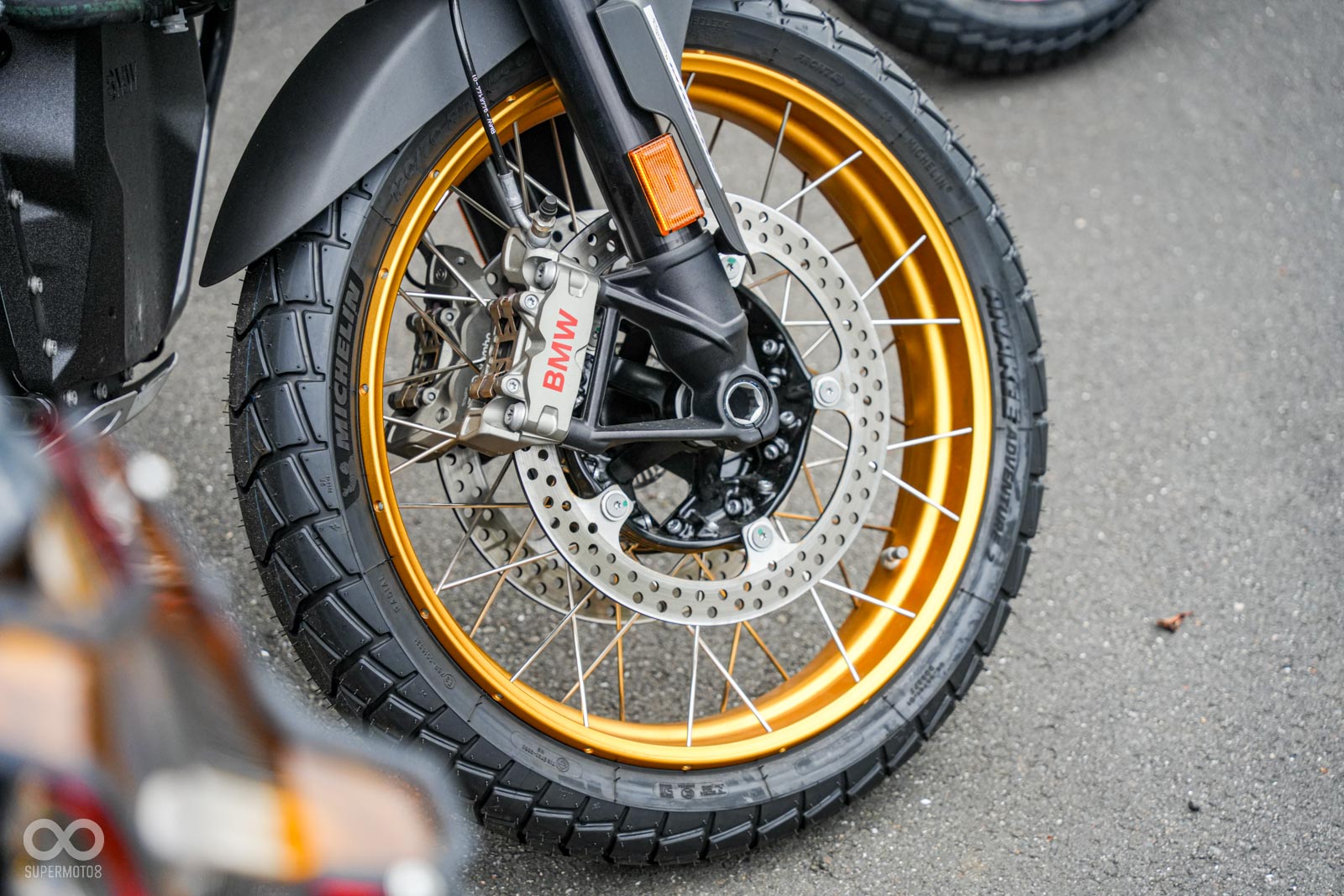 輪胎噪音也是過往ADV騎士很頭痛的問題之一,這次Anakee Adventure 2特別對此下功夫