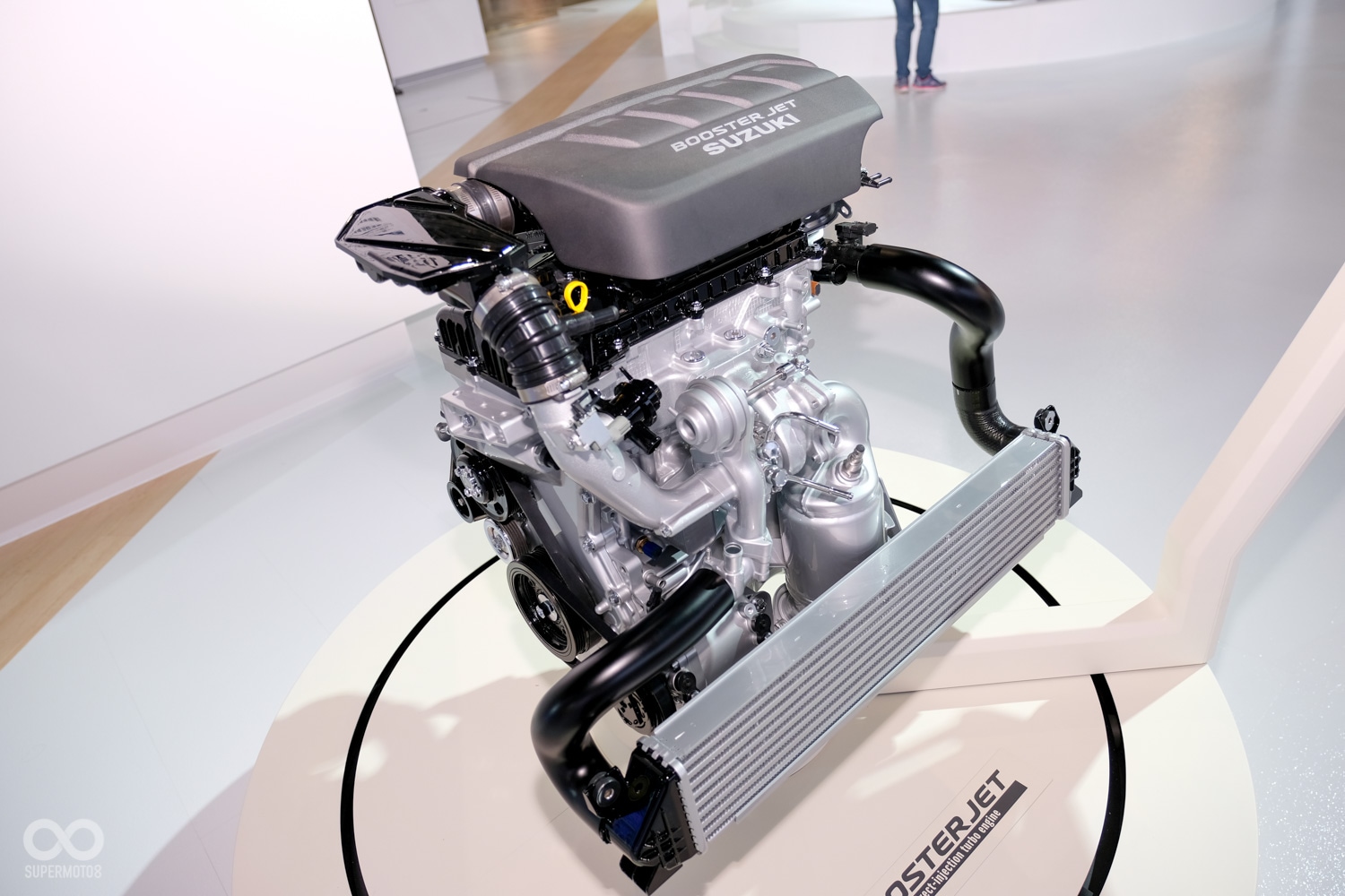 展場現場展示了1.4升四缸渦輪增壓引擎。