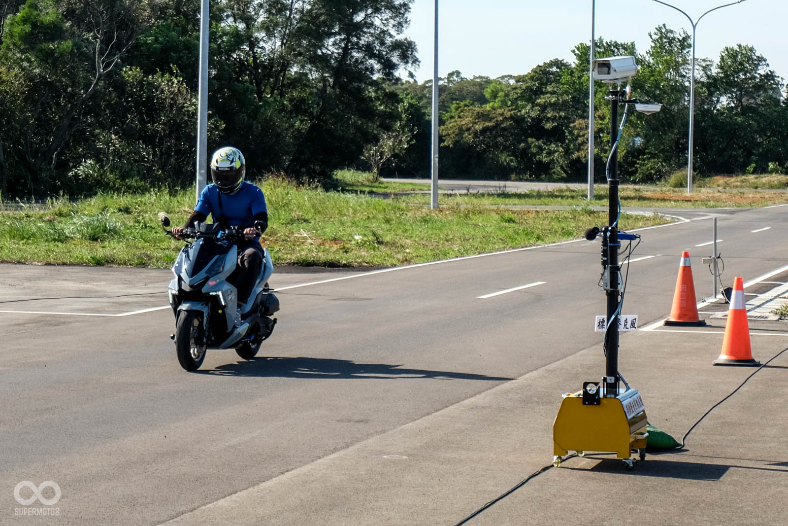 使用上和法改裝排氣管的DRG 158在沒有刻意加速的情況下，能通過噪音檢測