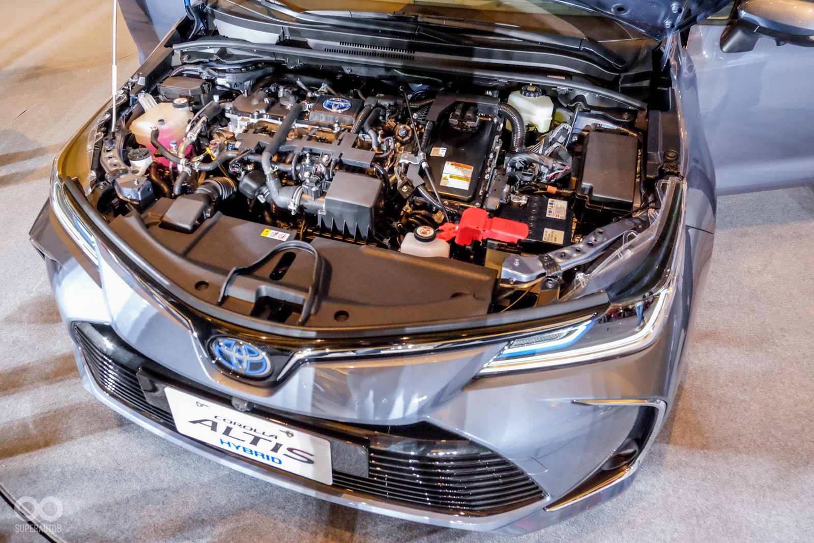 HYBRID版本,電池提供8年或16萬公里保固