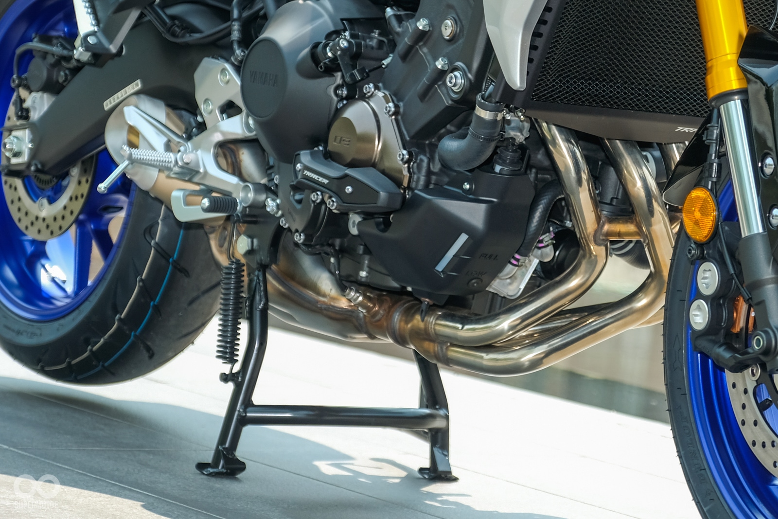 Tracer 900 GT也配有重機車款少見的中柱