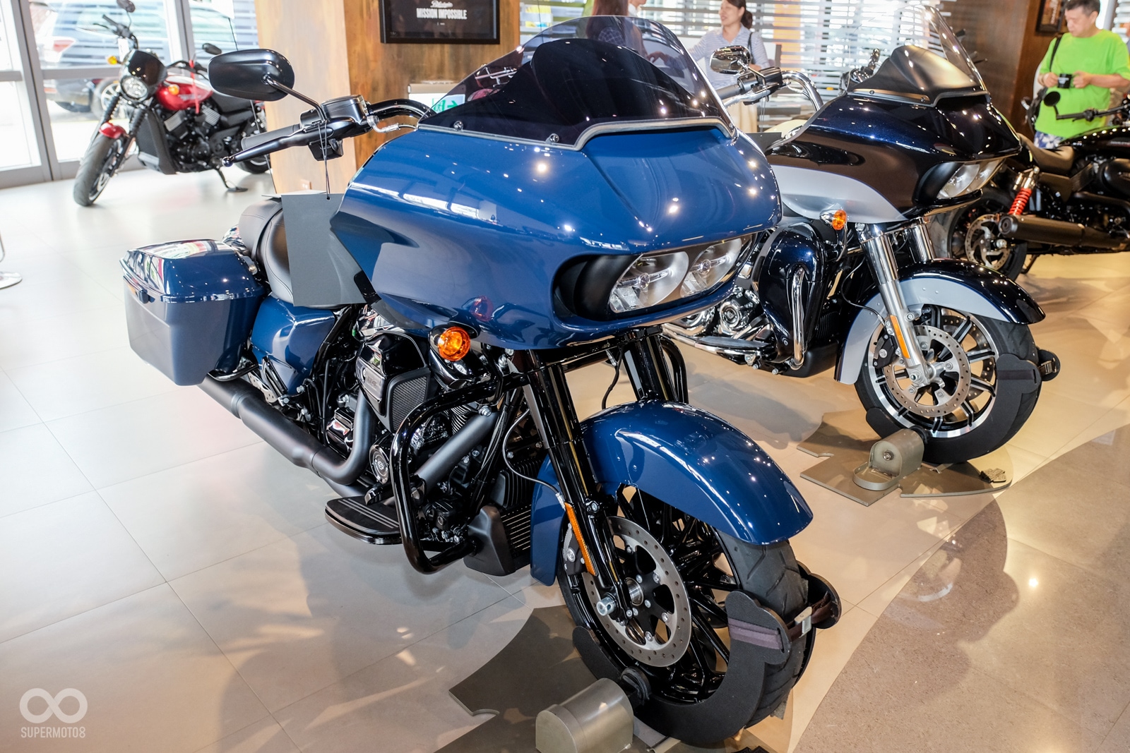 Touring Road Glide Special