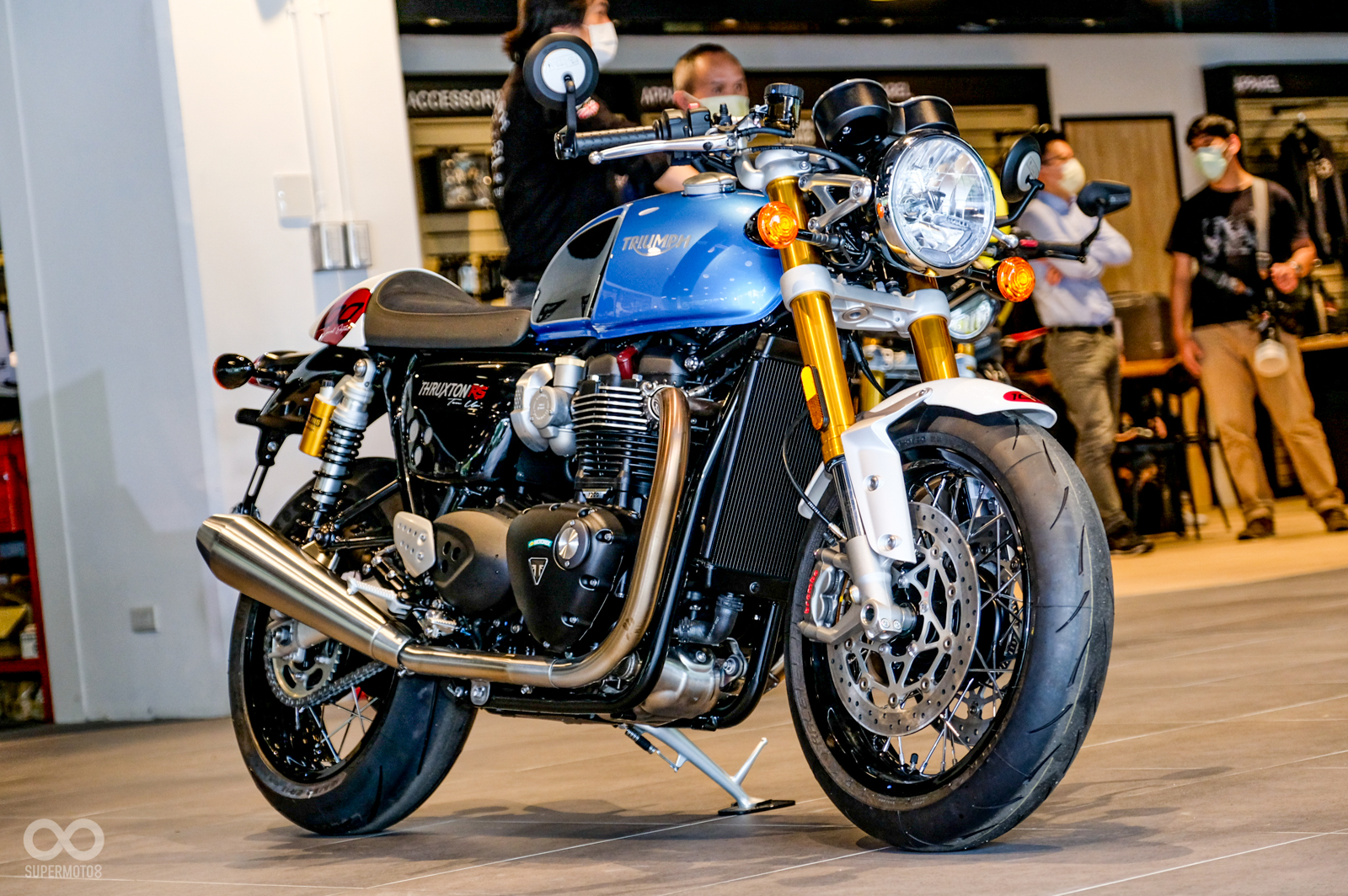 說到TRIUMPH怎麼能不提及最純正英國風的Cafe Racer THRUXTON RS呢