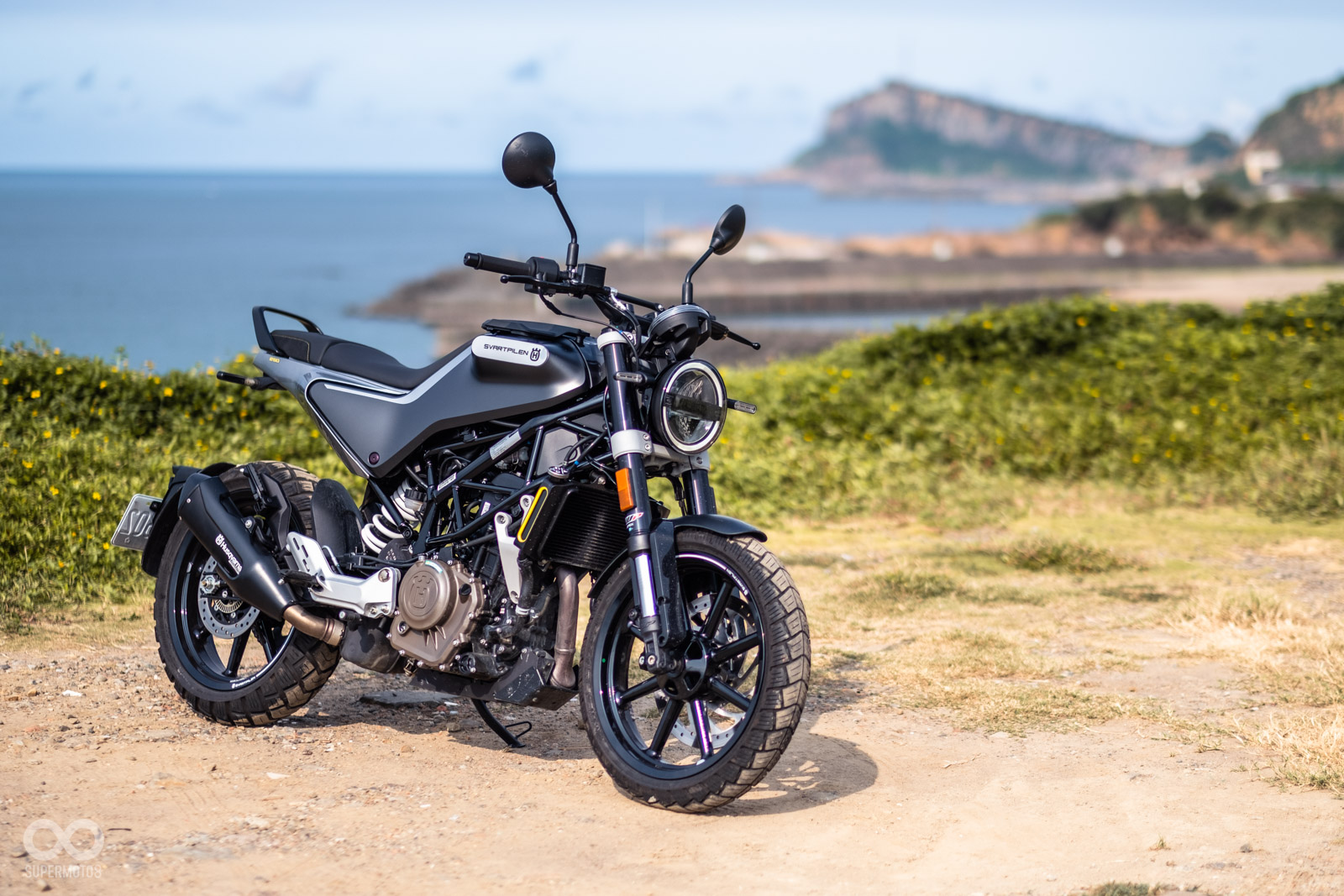 懸吊煞車規格都相當不錯,另外更有可調式ABS、滑動式離合器等配備