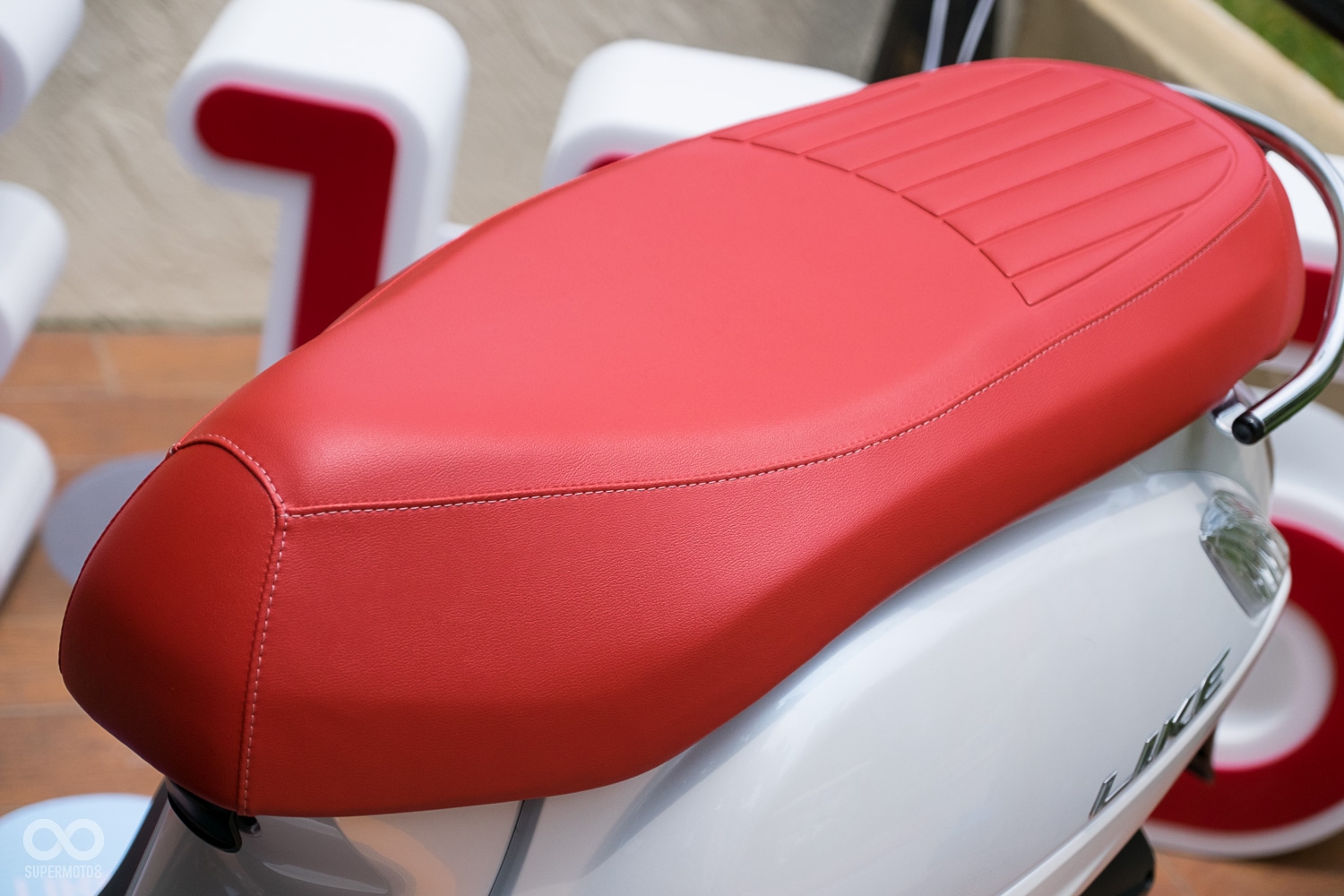 經典復古造型椅墊，平坦的坐墊非常舒適