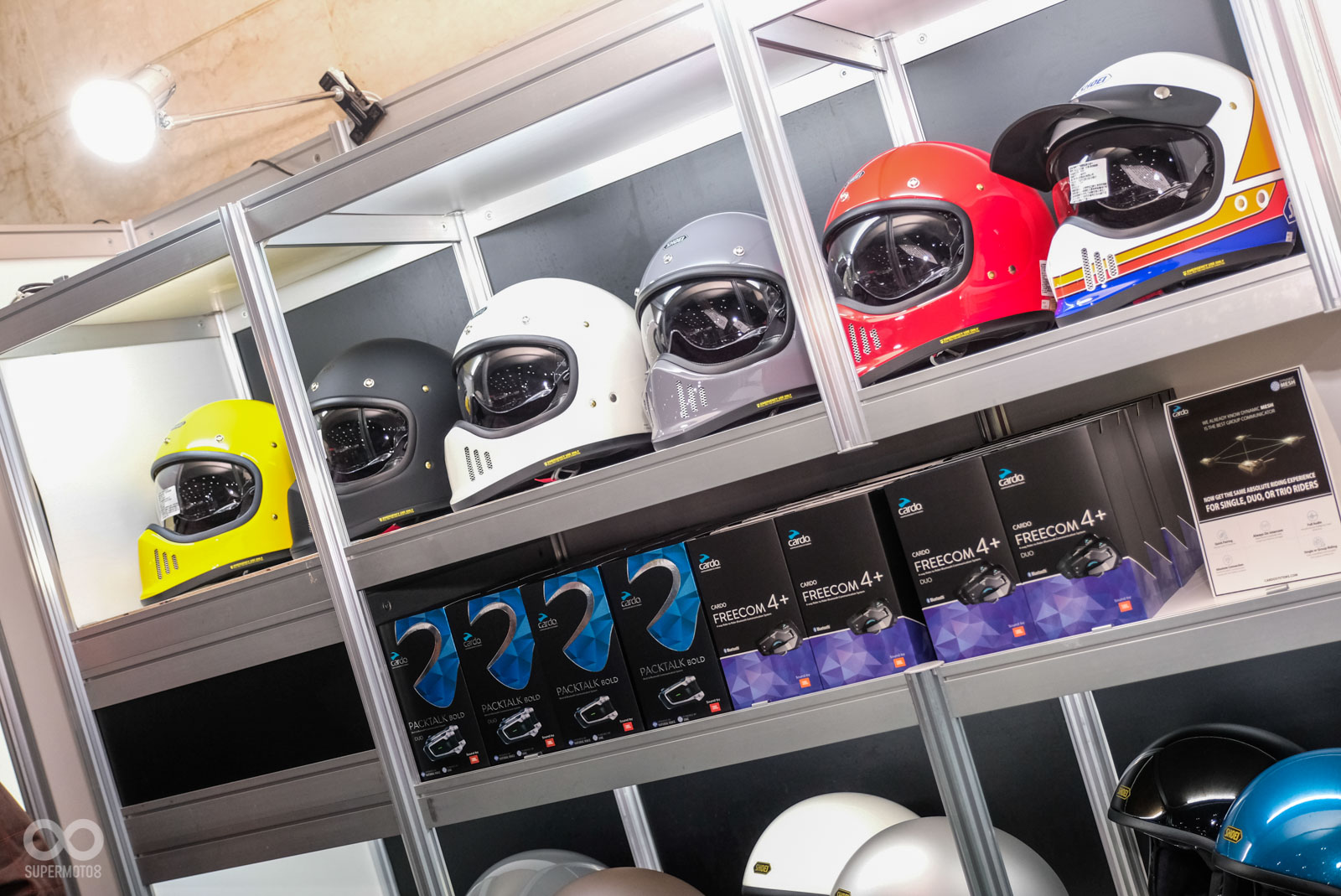 SHOEI本次的展區依舊在老位置