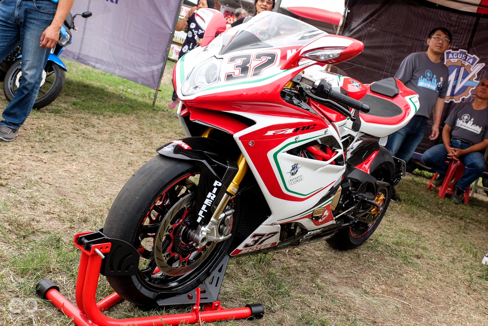 活動現場不少廠商和車友都展示出帥氣的重機車款，其中更有不少罕見的限量車款