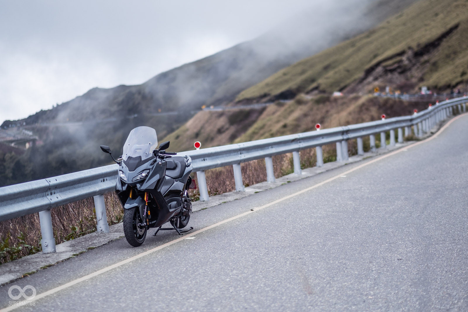 A++等級的極致操控，YAMAHA TMAX 560依然是運動羊頂尖資優生