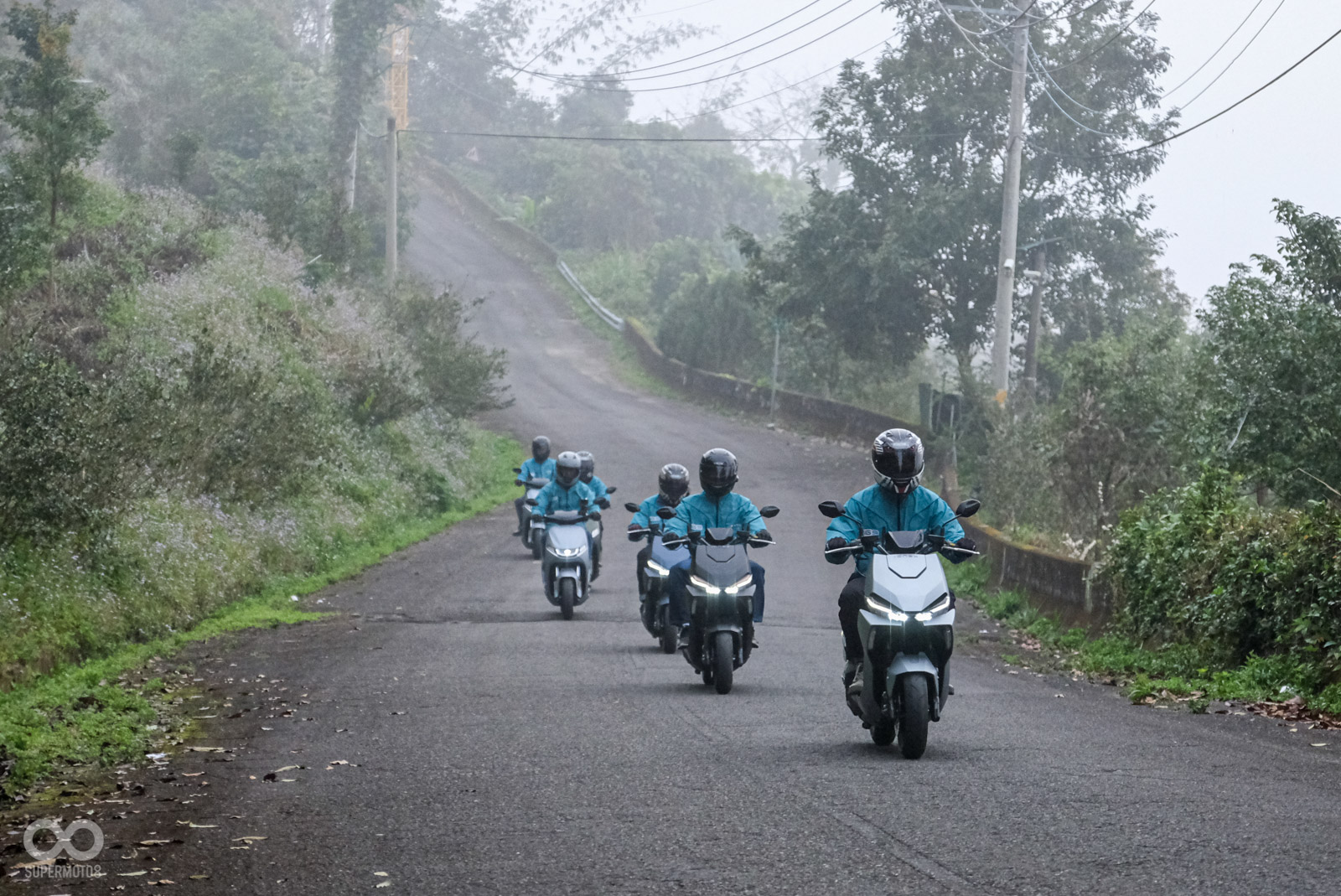 路程經過茶山產業道路,透過充電、換電搭配,提供更彈性旅程規劃