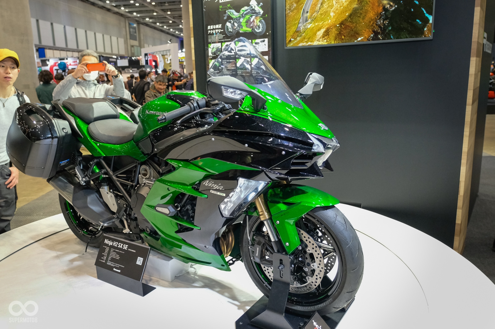 將於日本開賣的跑旅王者H2 SX當然沒缺席東京車展