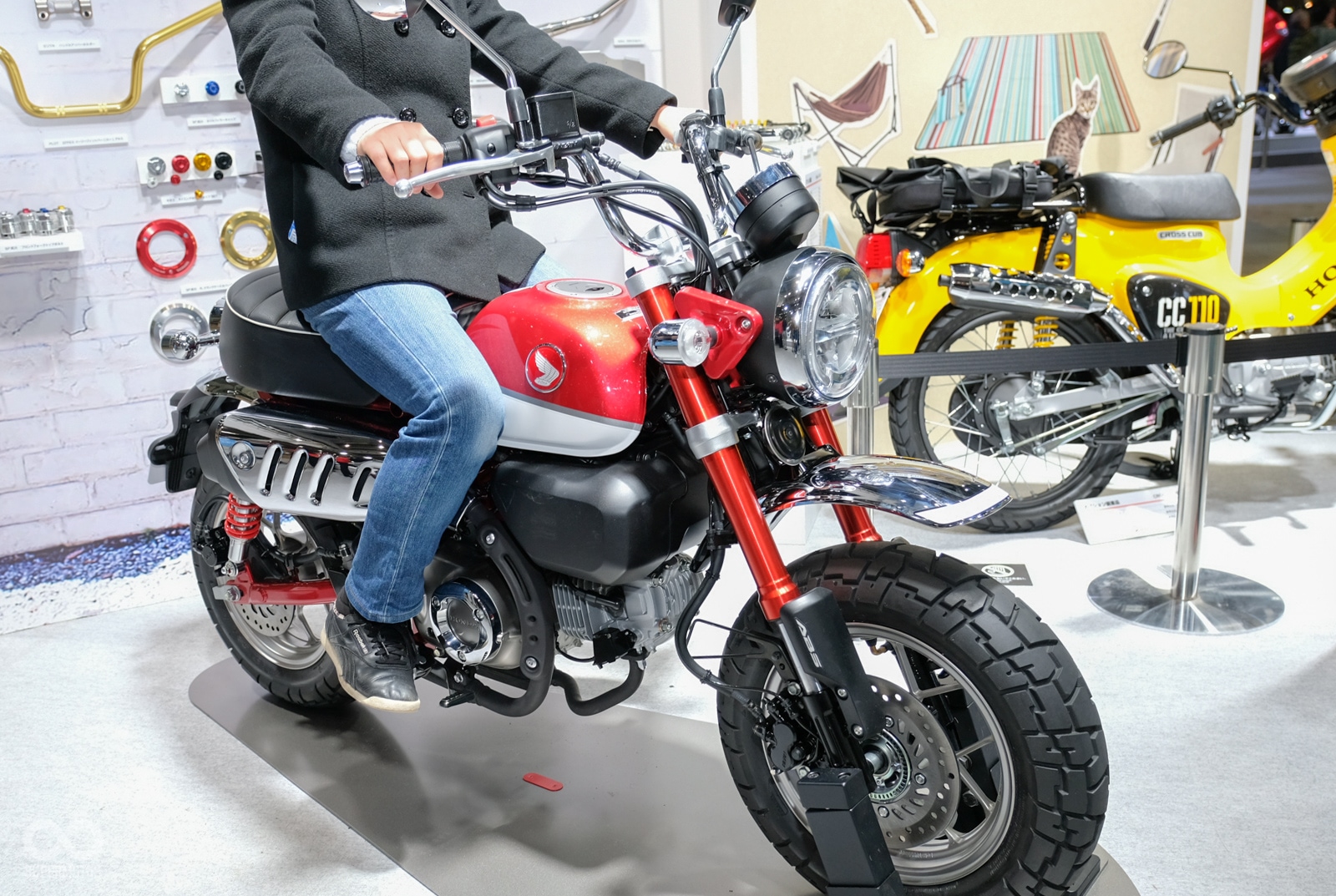 改版125cc,HONDA MONKEY依舊小巧可愛