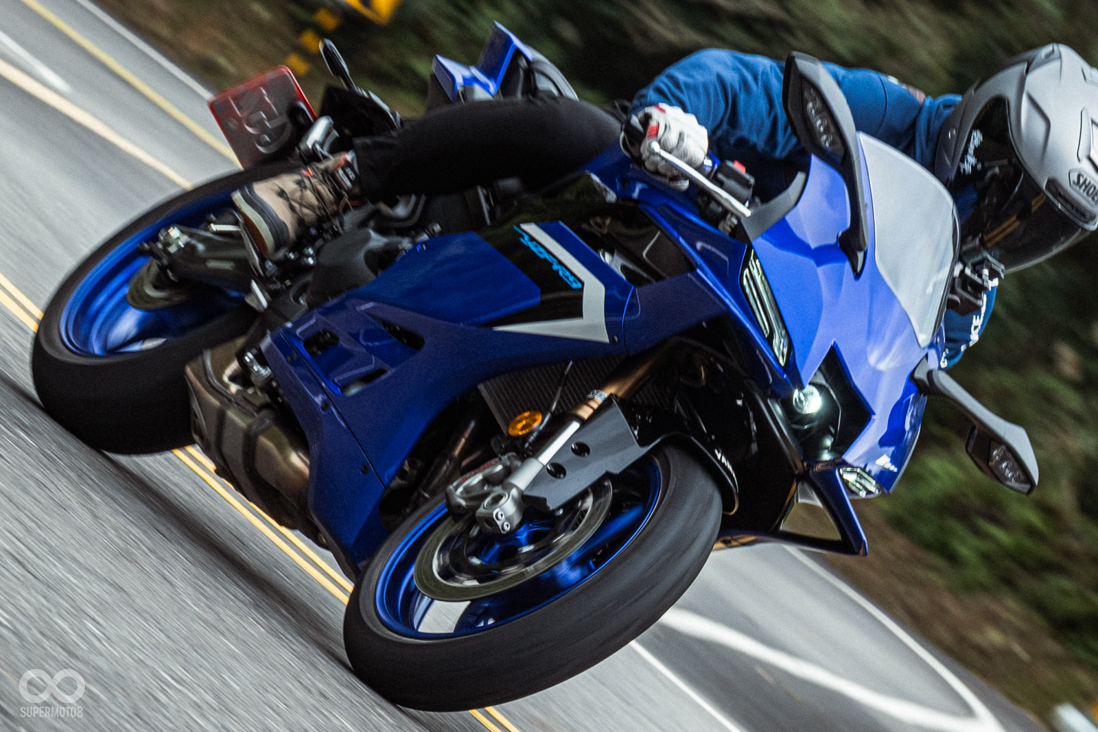 Brembo組合的前煞車，帶來線性又軟Q的手感，真的是YZF-R9一大加分項目