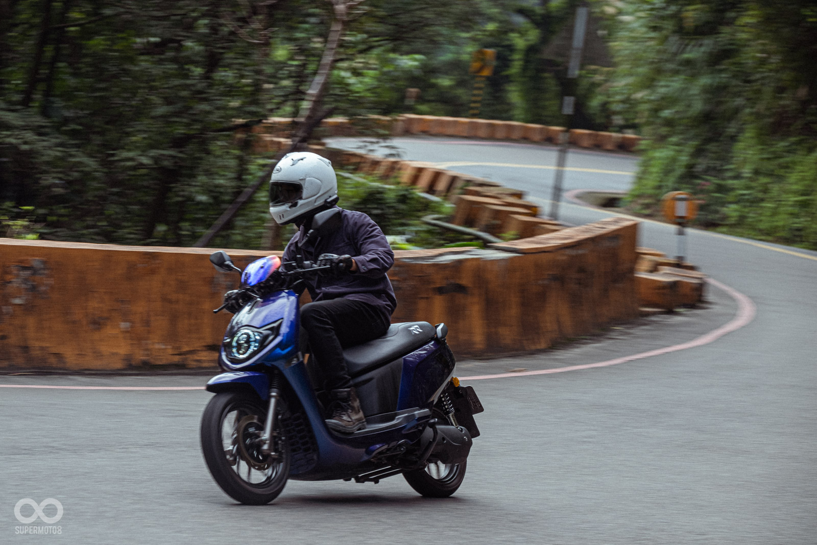 Run 76 Belt承襲出色的運動性表現