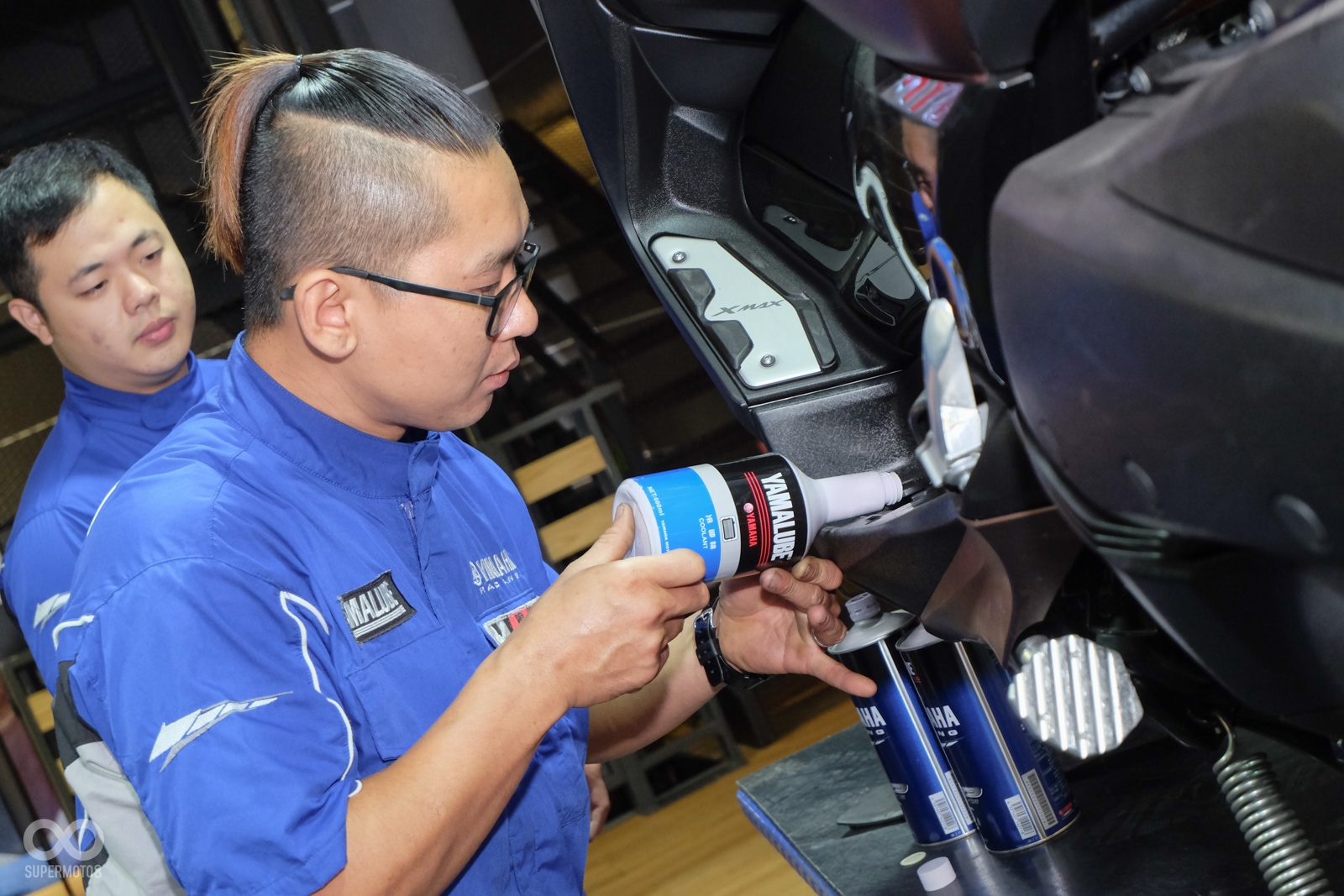 水箱的補充是速克達車款比較容易忽略的保養重點