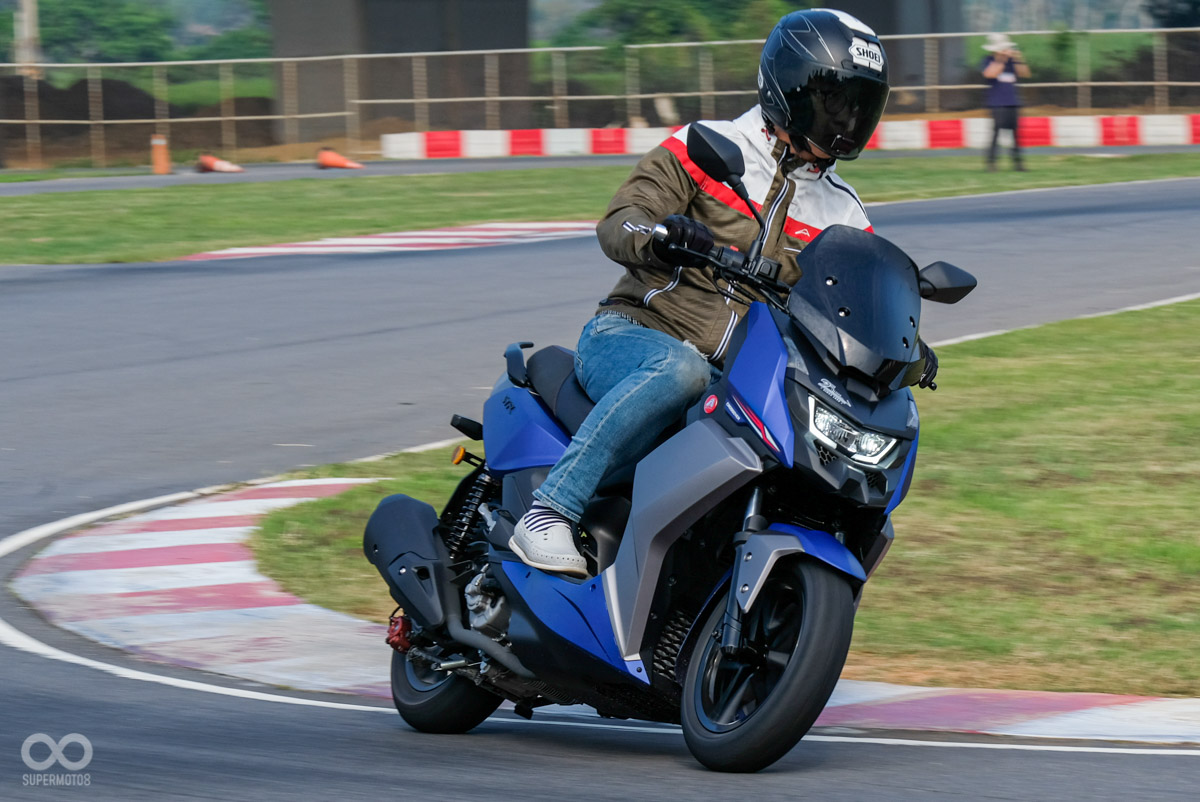 抱歉了其他白牌車款,STR 250排量攻頂後...動力真的很香