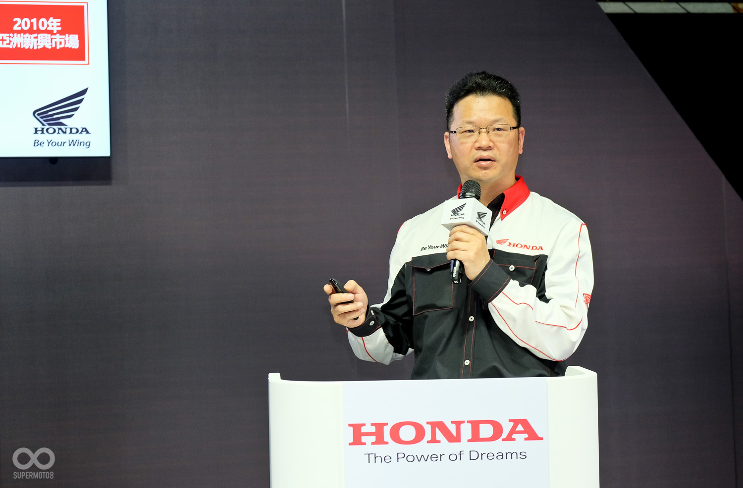 台灣HONDA二輪事業部胡副部長，為大家講解改款重點