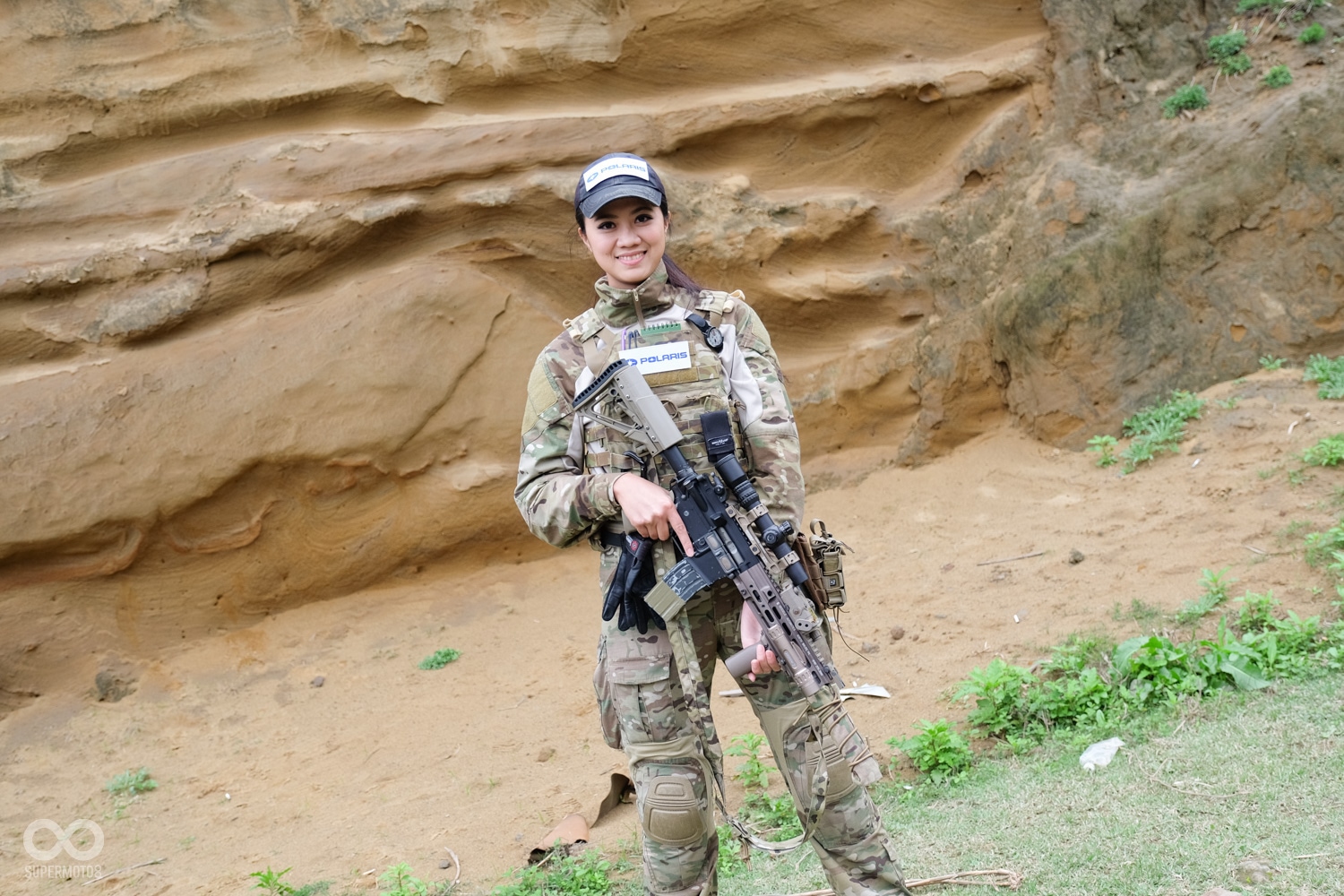 主辦單位相當用心,場地與現場的人員都換上了一身軍裝,凸顯出MRZR 4濃烈的軍事色彩